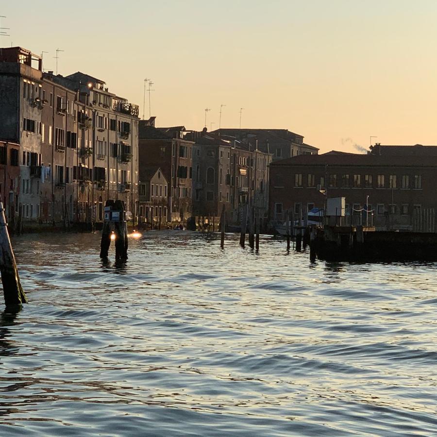 Sunset Venice Guest House ภายนอก รูปภาพ