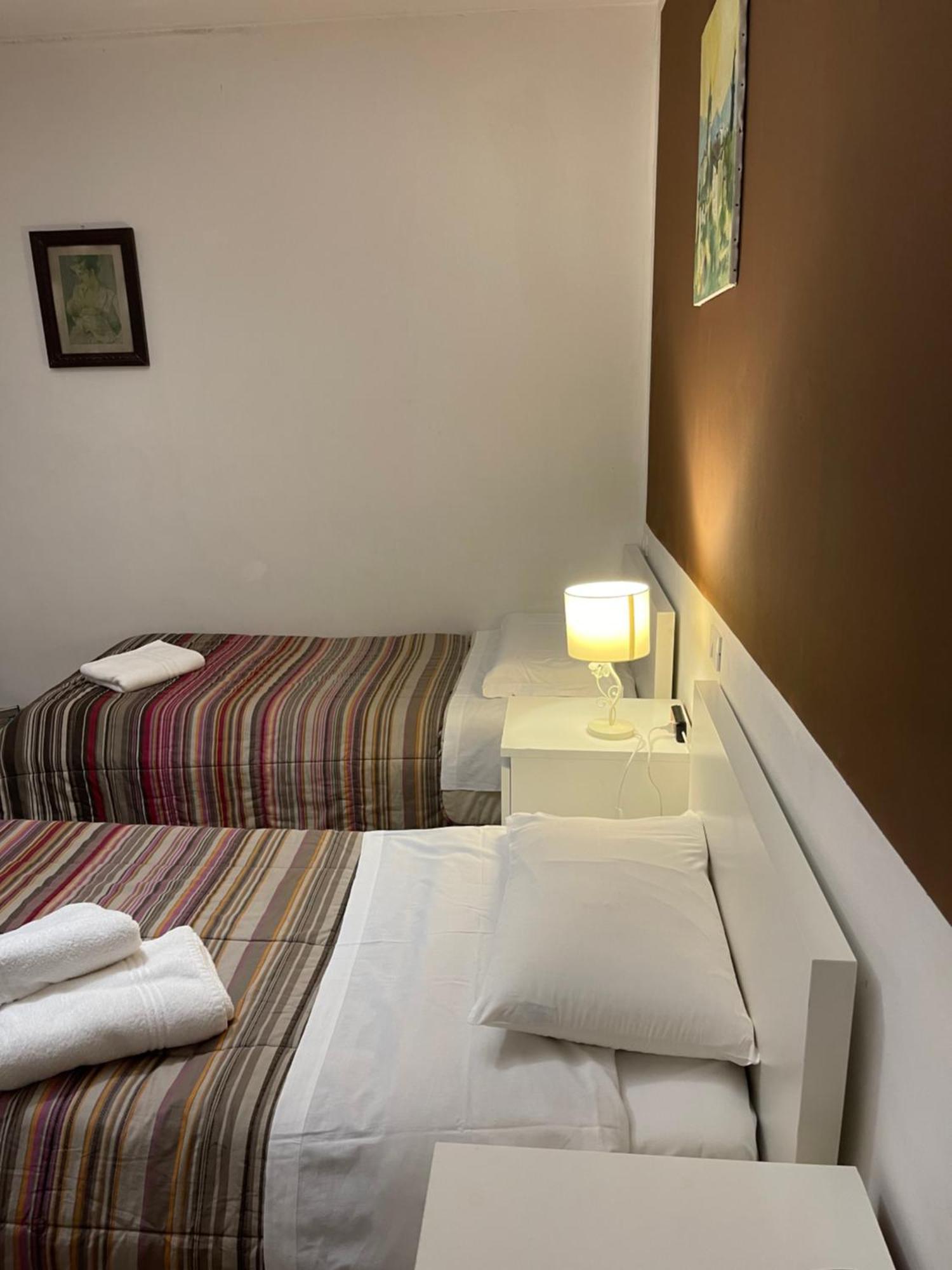 Sunset Venice Guest House ภายนอก รูปภาพ