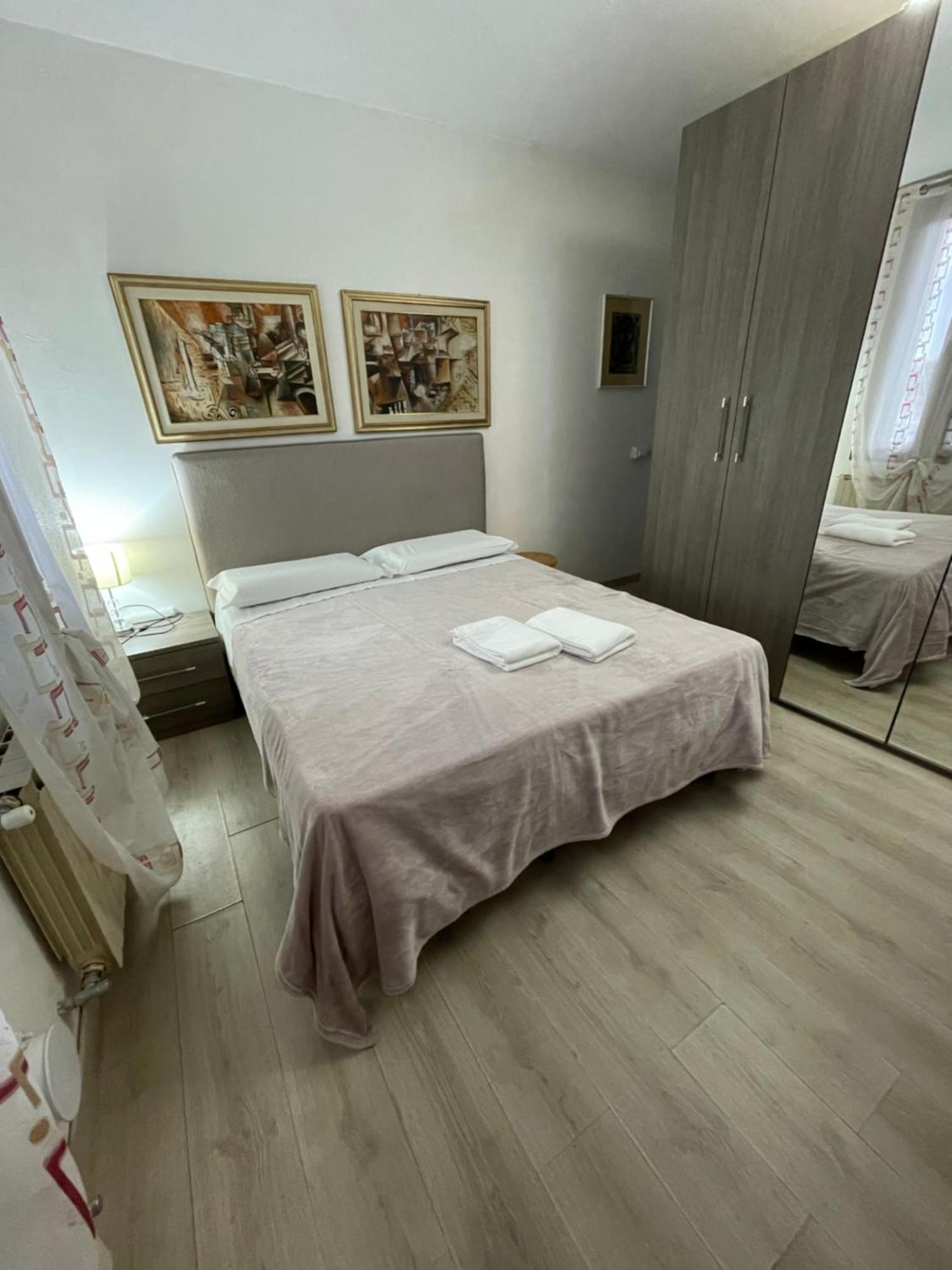 Sunset Venice Guest House ภายนอก รูปภาพ